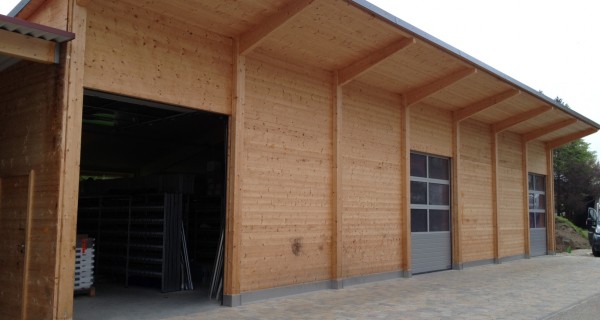 Fertigstellung der neuen Lagerhalle - Spätsommer 2012